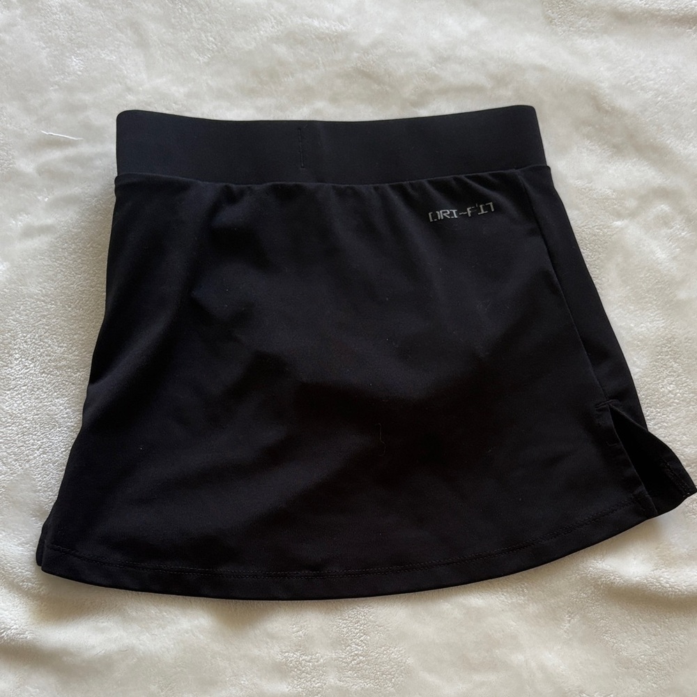 Nike Black Sports Skirt with White Logo - Picture 2 of 4